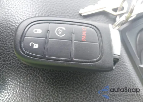 2018 Ram 2500 Laramie 4X4 6'4 Box z USA, uszkodzony, nr VIN 3C6UR5FL4JG177631